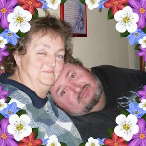 Meet your Posher, Lois